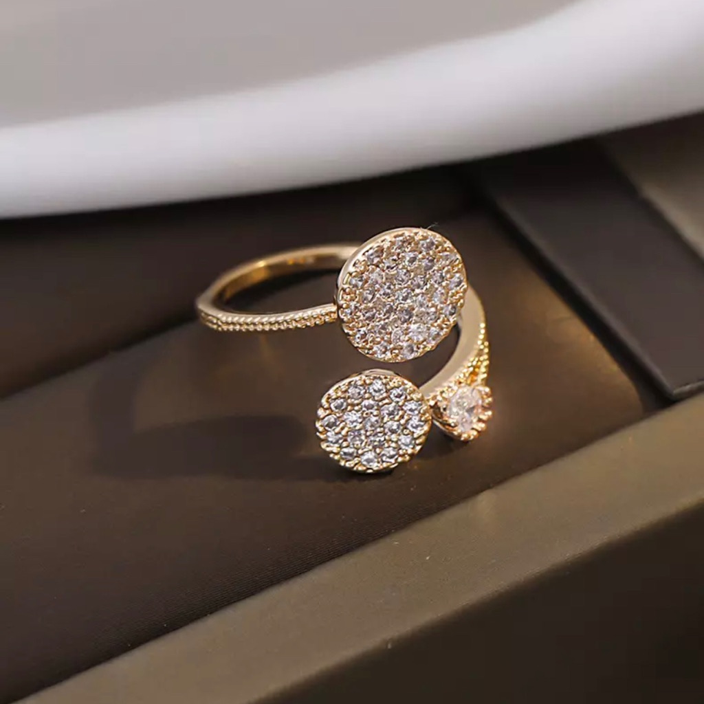 Classic Adjustable Ring!!!